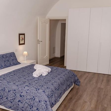 Apulialux Panta Rei Luxury House Nel Centro Storico Apartment Altamura Bagian luar foto
