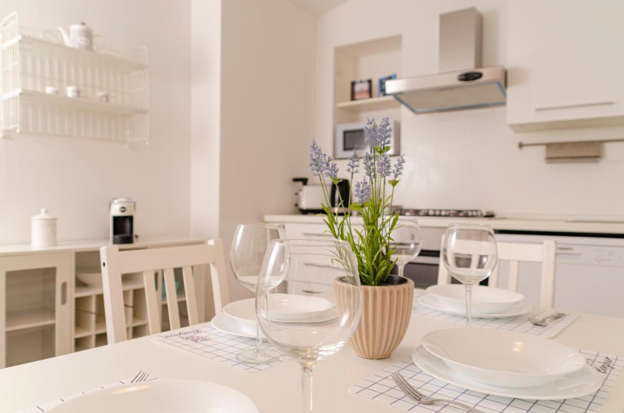 Apulialux Panta Rei Luxury House Nel Centro Storico Apartment Altamura Bagian luar foto