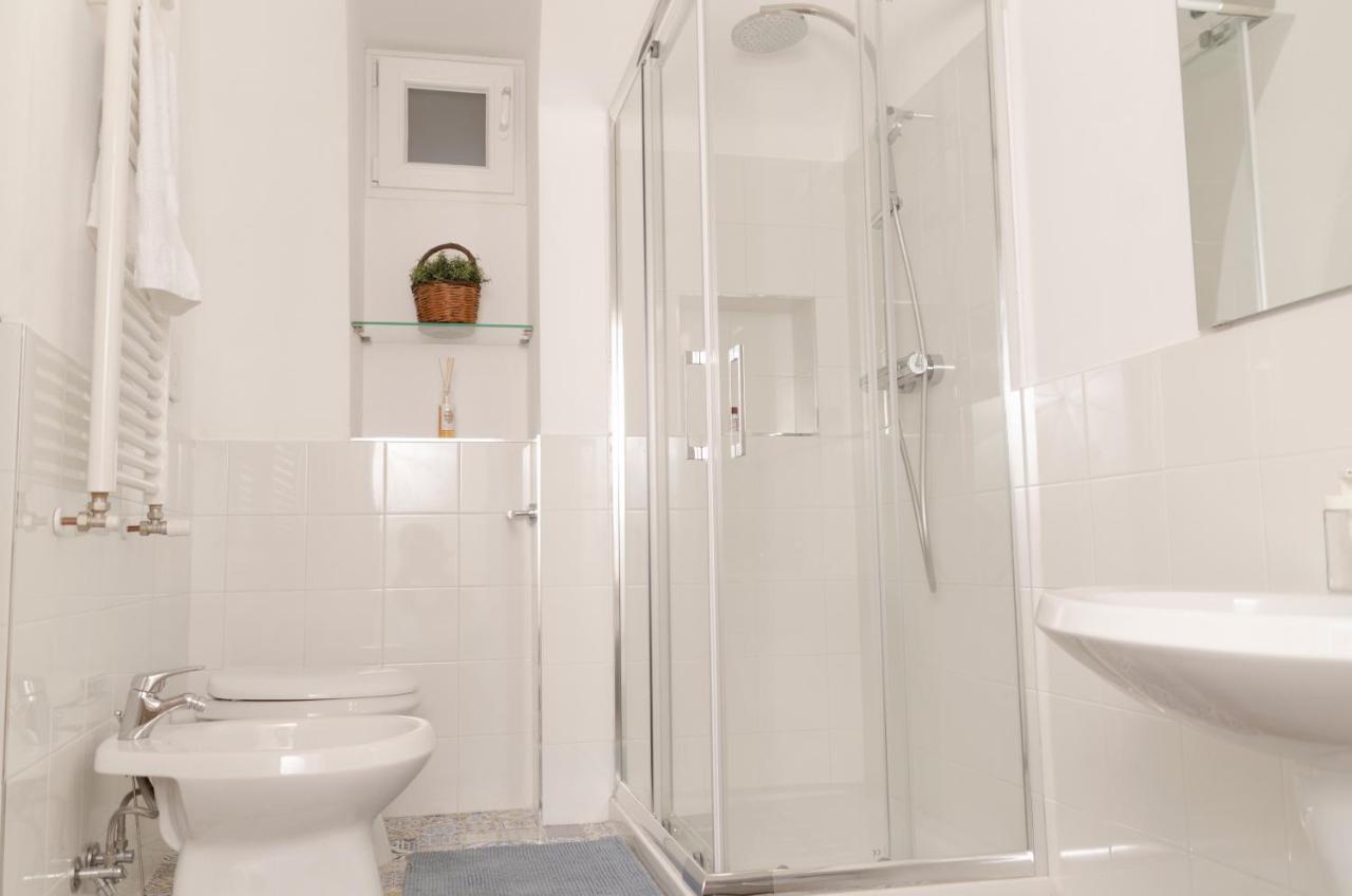 Apulialux Panta Rei Luxury House Nel Centro Storico Apartment Altamura Bagian luar foto